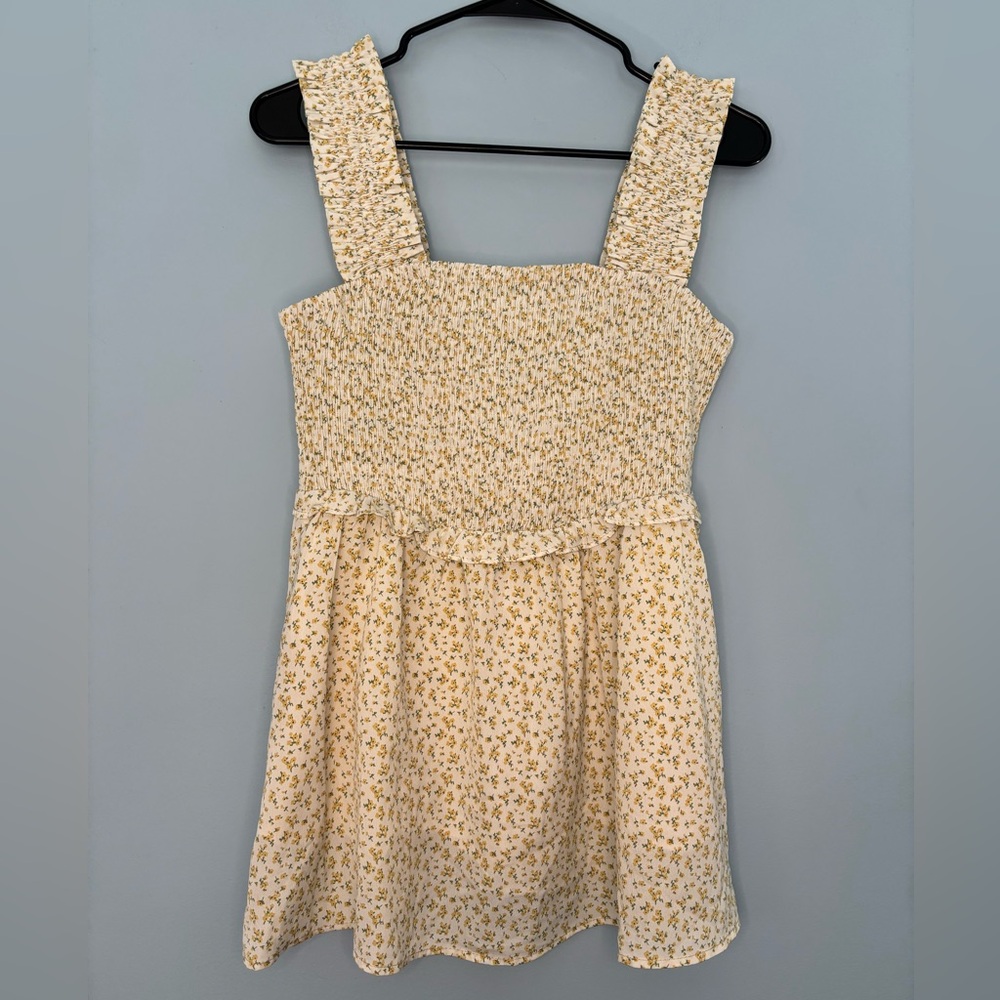 HEYSON Smocked Tank Top Size Medium Floral Print Ruffle Strap Cottagecore